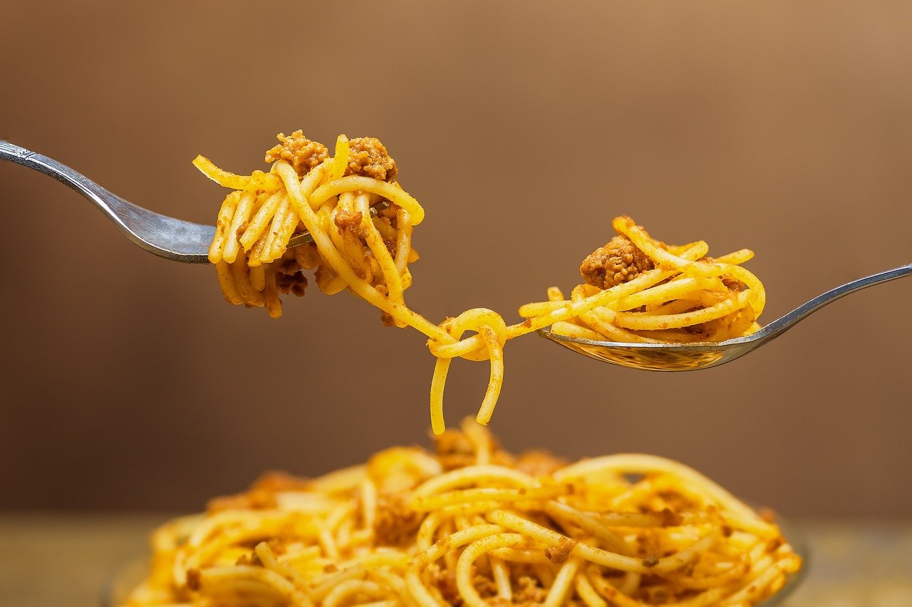 ¿Espaguetis con cuchara o tenedor? El gran dilema de la pasta